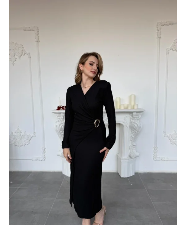 Çapraz Drape Detaylı Gold Tokalı Meloni Kumaş Siyah Elbise