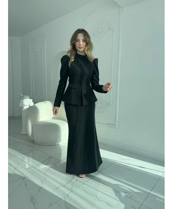Ceket ve Etek Detaylı Siyah İkili Takım