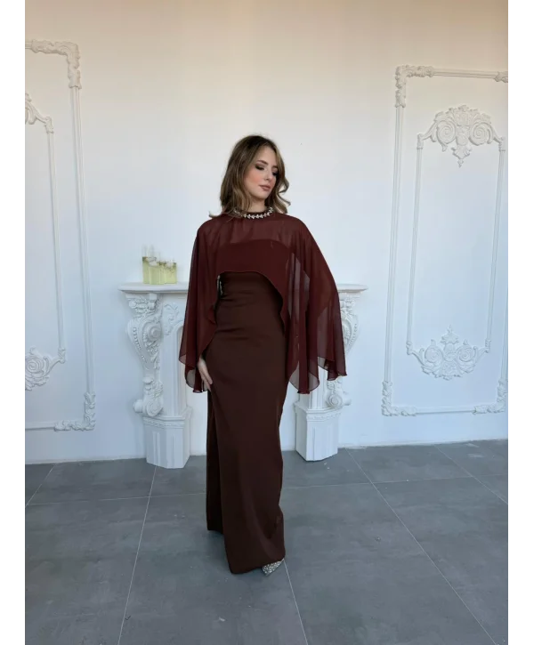 Çıkarılabilir Şal Detaylı Zarif Kahve Elbise