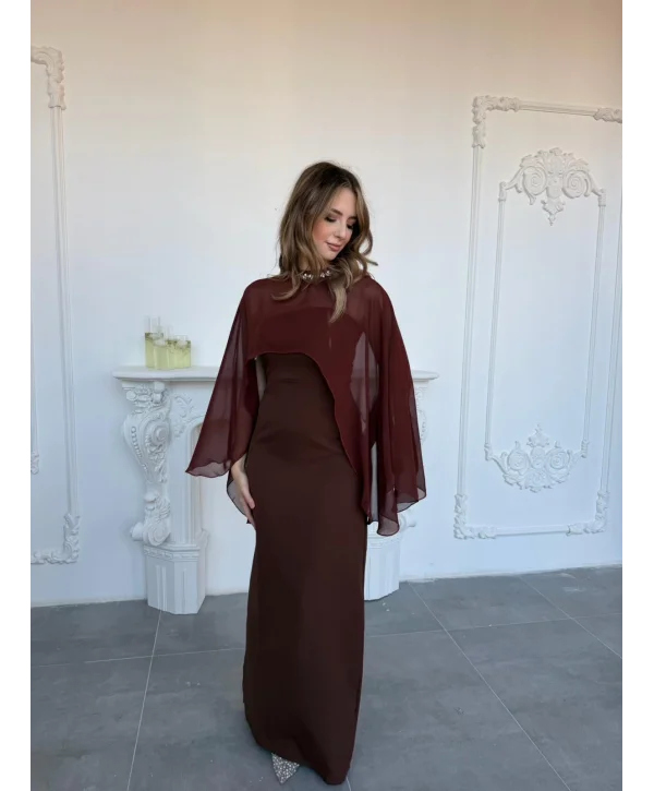 Çıkarılabilir Şal Detaylı Zarif Kahve Elbise