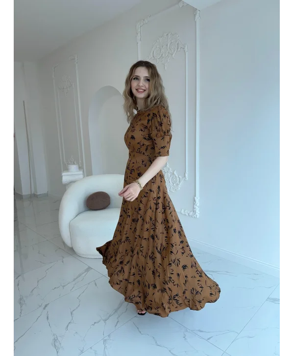 Sırt Bağlama Detaylı Desenli Maxi Boy Vizon Saten Elbise