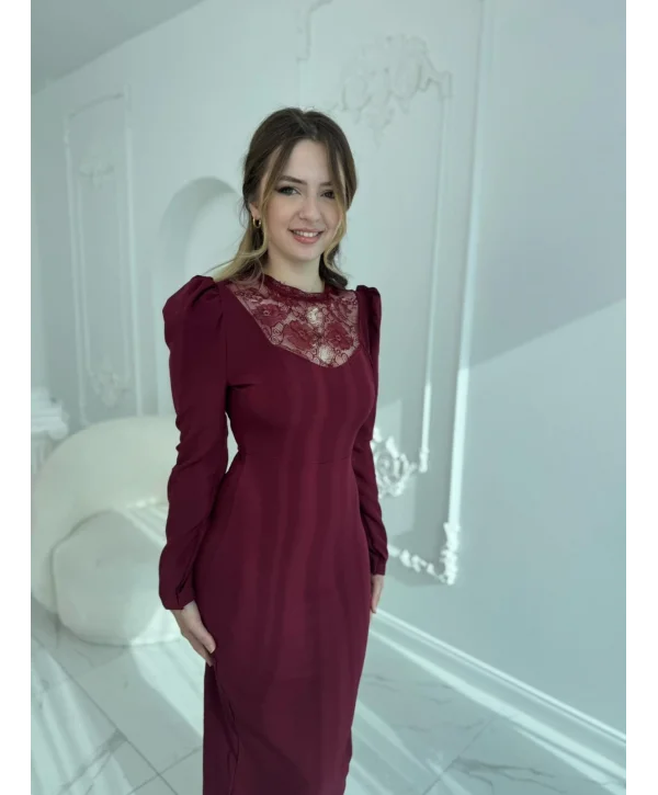 Feminen Dantel Detaylı Uzun Kollu Bordo Elbise