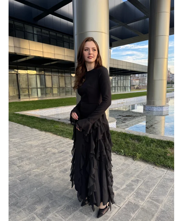 Fırfır Detay Siyah Elbise