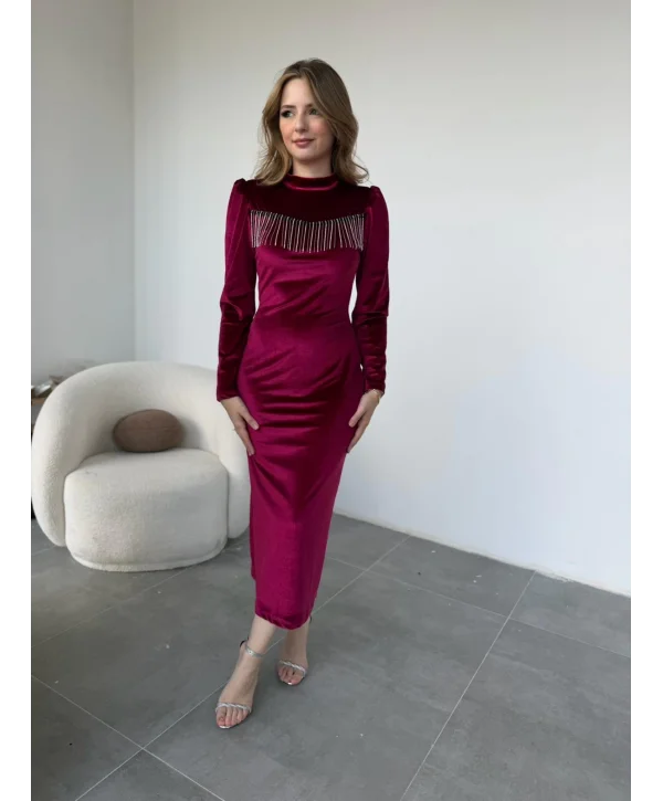 Göğüs Püskül Detaylı Kadife Bordo Elbise