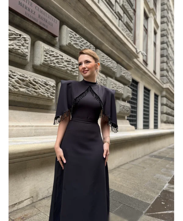 Helis Özel Tasarım Taş İşleme Detaylı Siyah Abiye Elbise