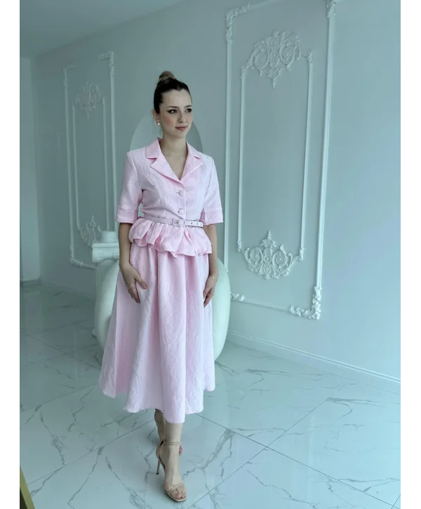 İnce Kemerli Fırfırlı Ceket ve Etek Pembe Takım