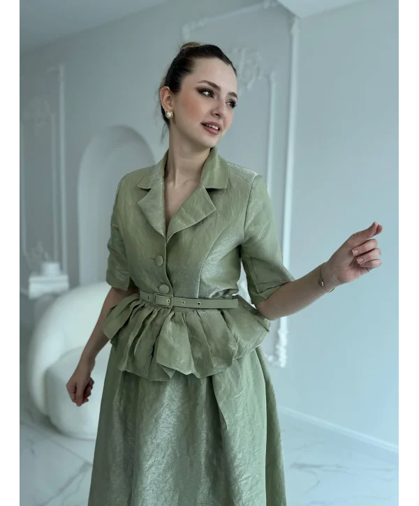 İnce Kemerli Fırfırlı Ceket ve Etek Yeşil Takım