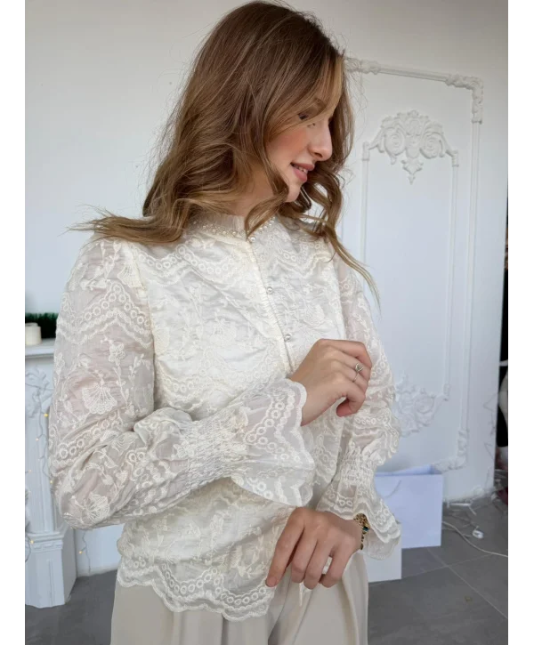 İnci Detaylı Krem Gipür Dantel Bluz - Standart Beden