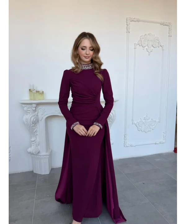 İnci Detaylı Pelerinli Uzun Mor Abiye Elbise