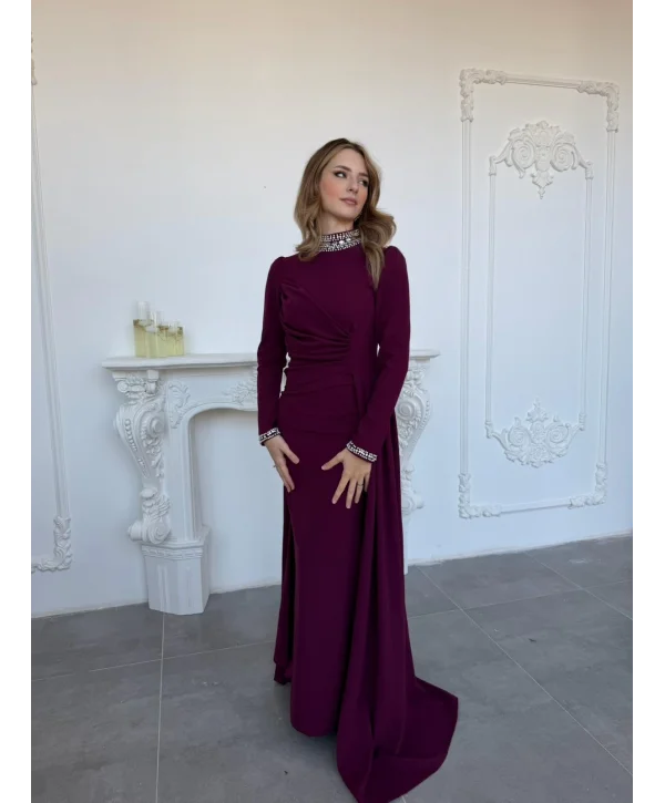 İnci Detaylı Pelerinli Uzun Mor Abiye Elbise