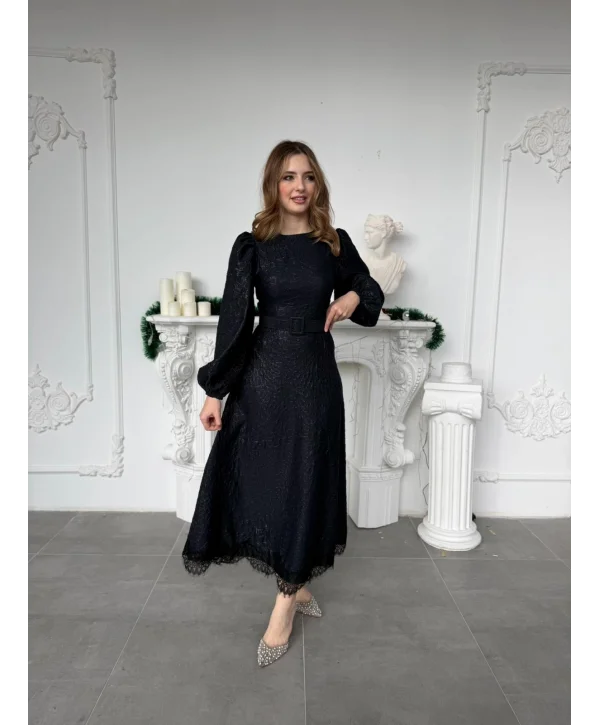 Işıltılı Özel Kumaş Kemerli Etek Ucu Dantelli Lacivert Elbise