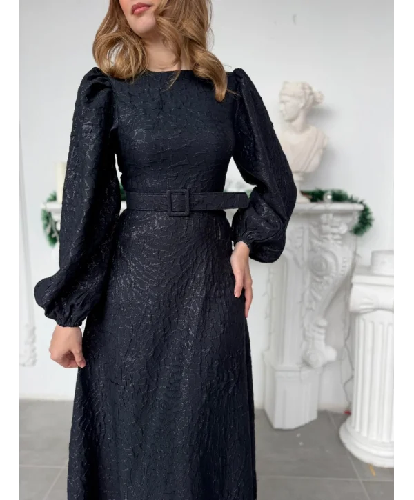 Işıltılı Özel Kumaş Kemerli Etek Ucu Dantelli Lacivert Elbise