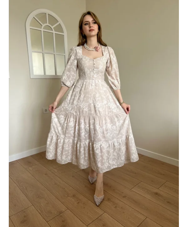 Bej Nakış İşlemeli Brode Elbise