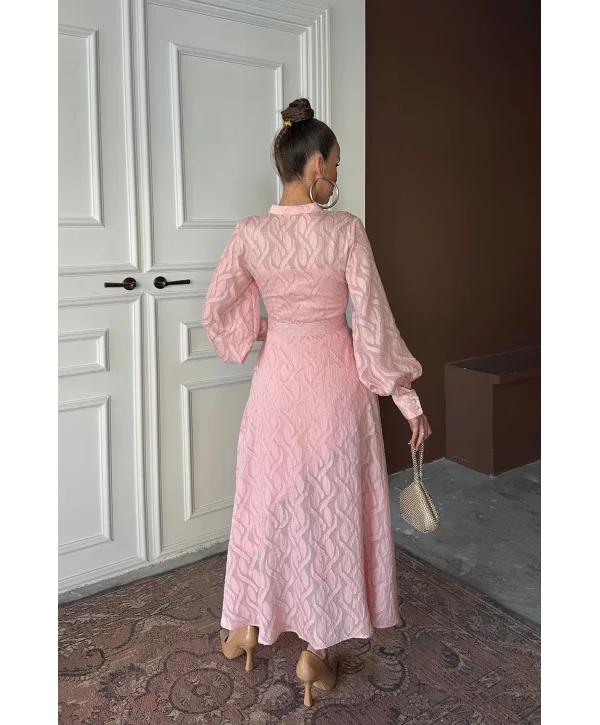 Jakarlı Kemer Detaylı Tam Boy Pembe Elbise