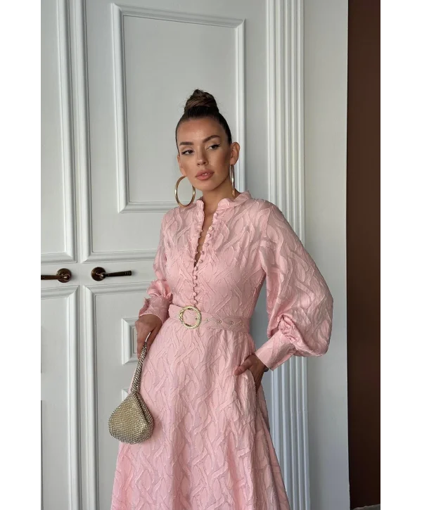 Jakarlı Kemer Detaylı Tam Boy Pembe Elbise