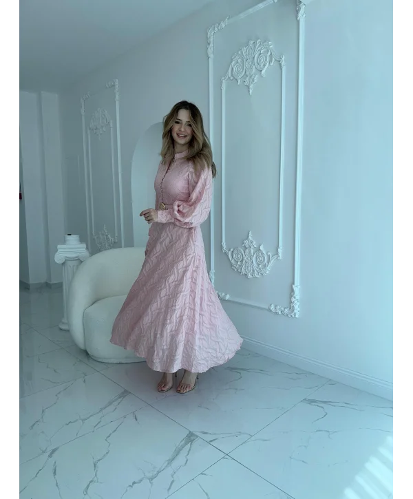 Jakarlı Kemer Detaylı Tam Boy Pembe Elbise