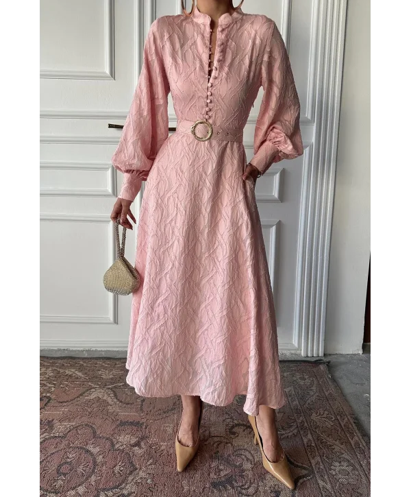 Jakarlı Kemer Detaylı Tam Boy Pembe Elbise