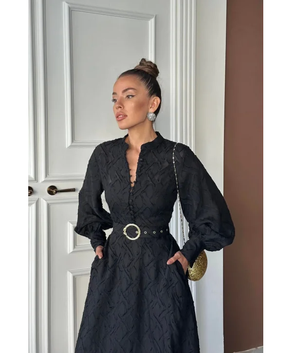 Jakarlı Kemer Detaylı Tam Boy Siyah Elbise