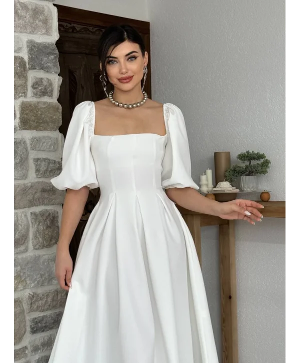 Kare Yaka Balon Kol Çan Etekli Beyaz Elbise