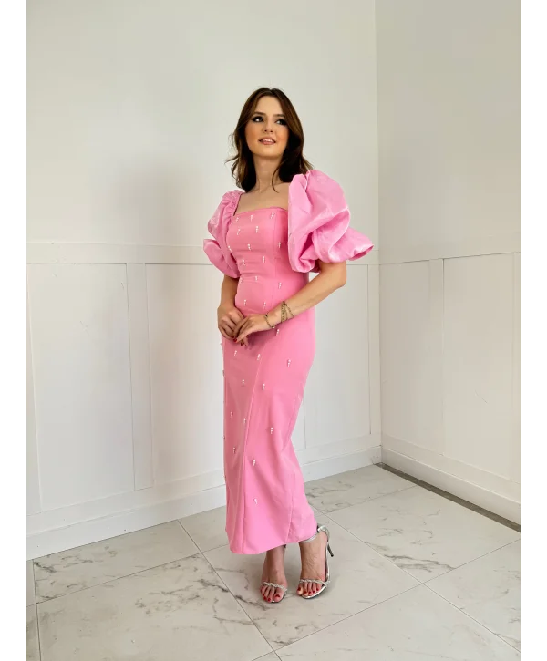 Kare Yaka Maxi Boy Taş Detaylı PERA Pembe Elbise