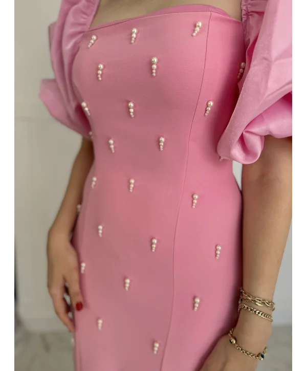 Kare Yaka Maxi Boy Taş Detaylı PERA Pembe Elbise