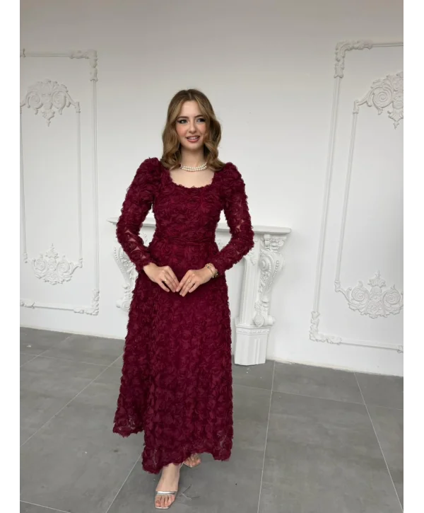 Kare Yaka Tam Boy Gül Dokulu Özel Tasarım Bordo Elbise