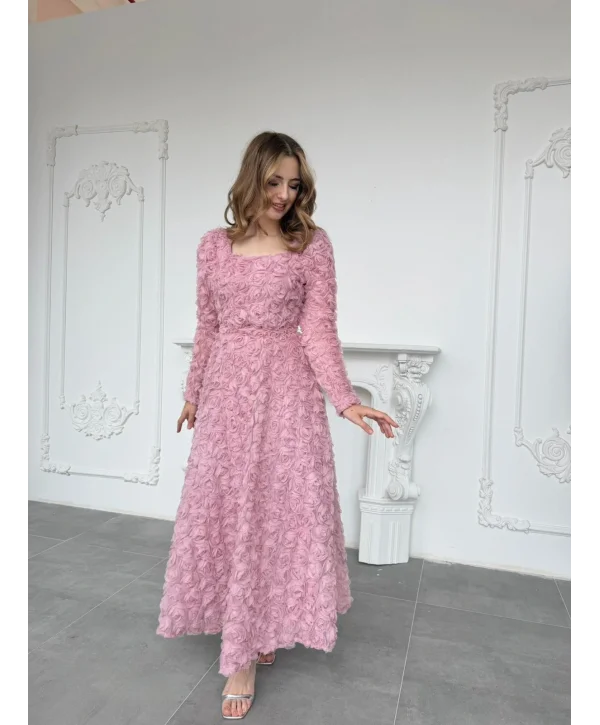 Kare Yaka Tam Boy Gül Dokulu Özel TasarımPembe Elbise