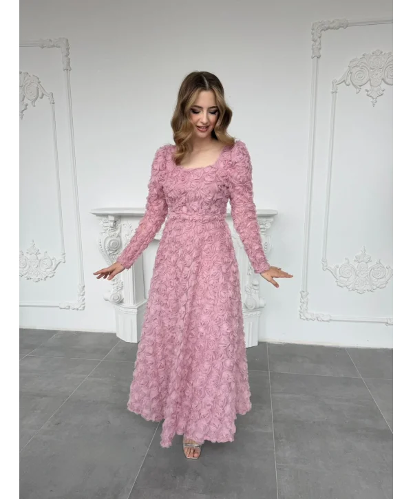 Kare Yaka Tam Boy Gül Dokulu Özel TasarımPembe Elbise