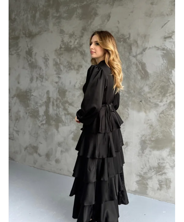 Kat Kat Siyah Gül Kemer Detaylı Saten Elbise