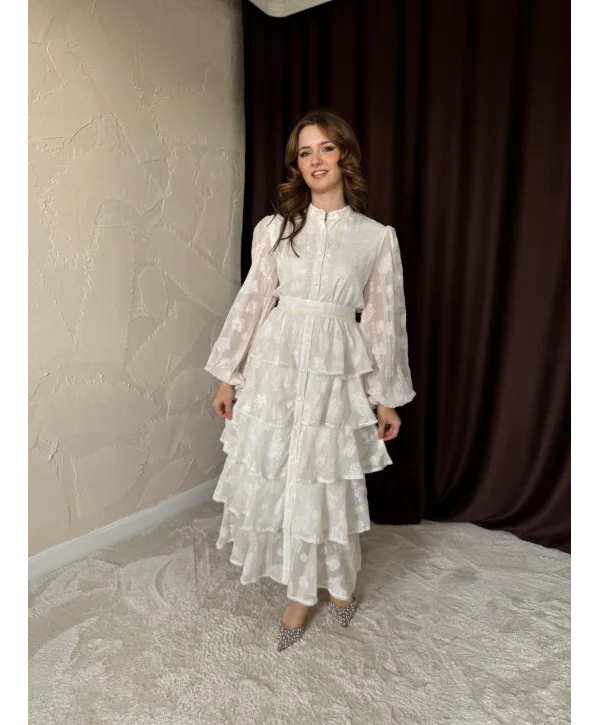 Kat Kat Volanlı İşlemeli Ekru Elbise