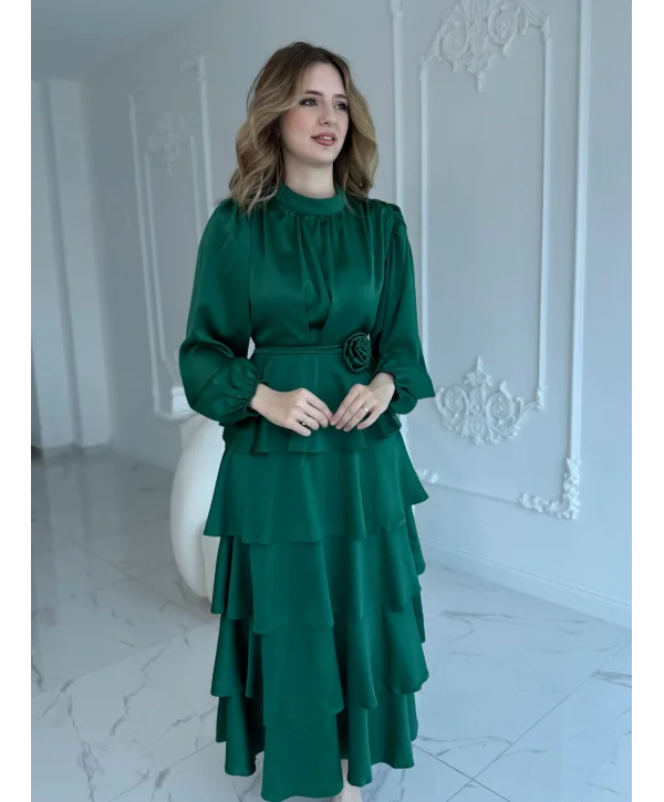 Kat Kat Zümrüt Gül Kemer Detaylı Saten Elbise