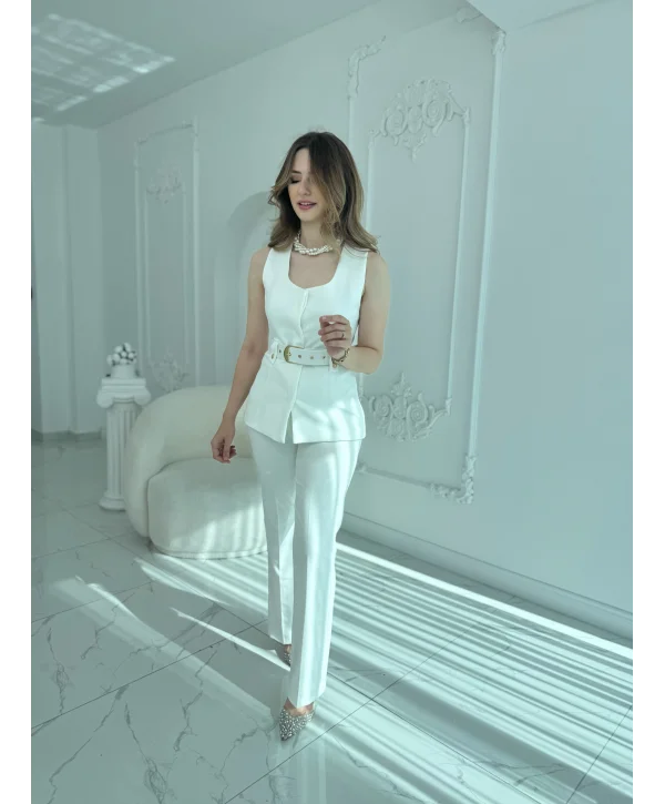 Kemer Detaylı İkili Ekru Takım