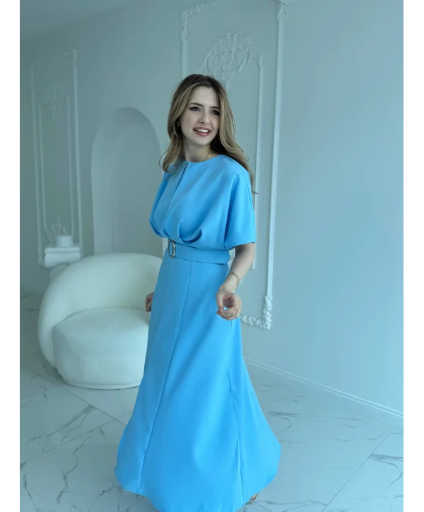 Kemer Detaylı Yırtmaçlı Pliseli Maxi Boy Mavi Elbise