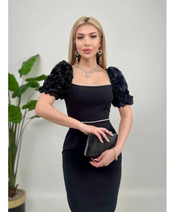 Kol Detaylı Siyah Midi Boy Elbise