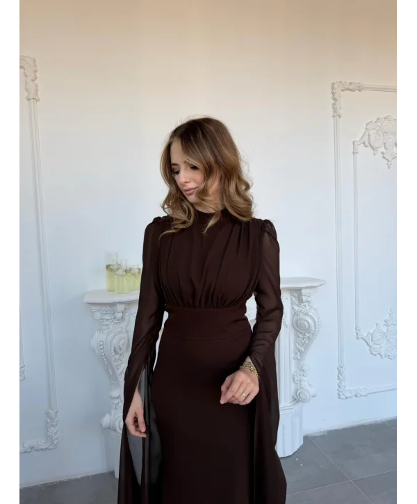 Korse Detaylı Tül Kollu Uzun Kahve Elbise