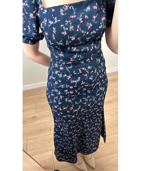 Lacivert Çiçek Desenli Krep Kumaş Elbise