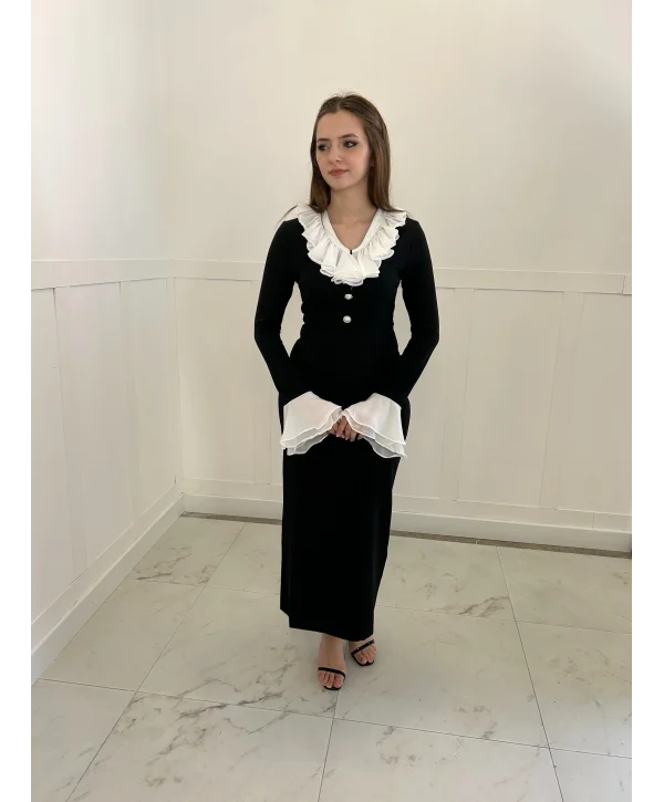 Lara Yaka ve Kol Fırfır Detaylı Elbise