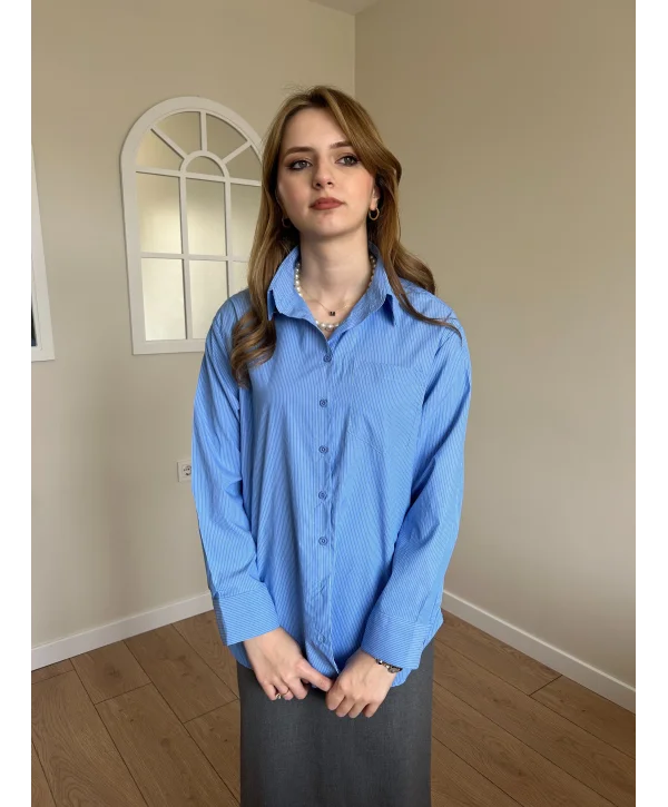 Mavi çizgili gömlek