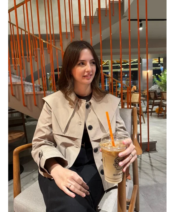 Modern Kesim Büyük Yaka Trençkot