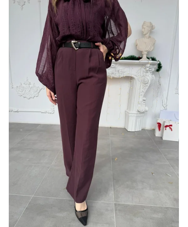 Mürdüm Çift Pileli Kemerli Kumaş Pantolon