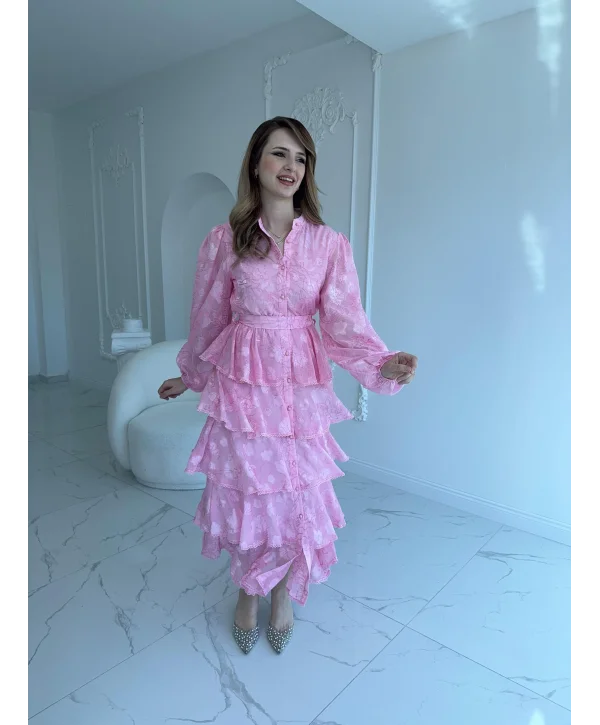 Nakış İşlemeli Kat Kat Volanlı Pembe Elbise