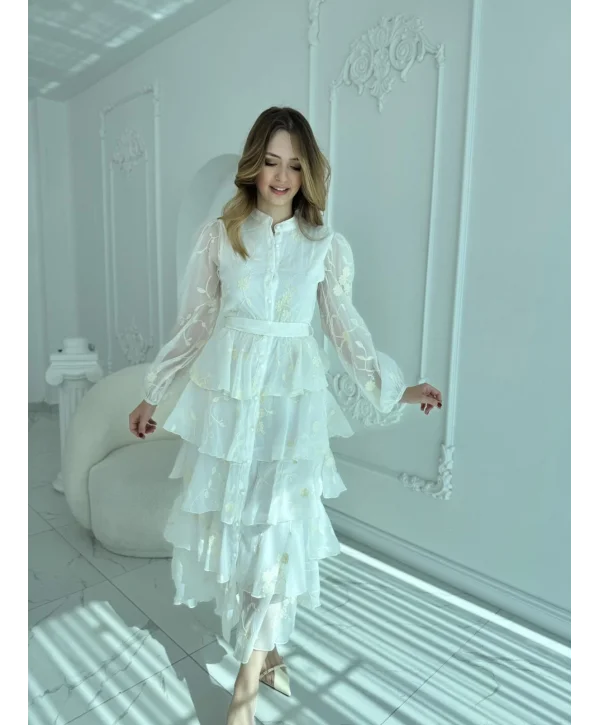 Nakışlı Karolin Kumaş Volanlı Kat Kat Ekru Kuşaklı Elbise