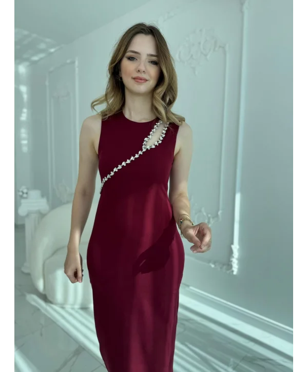 Omuzdan Geçişli Taş Detaylı Bordo Davet Elbisesi