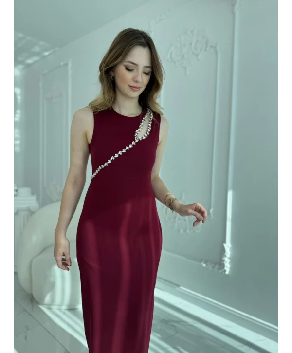 Omuzdan Geçişli Taş Detaylı Bordo Davet Elbisesi