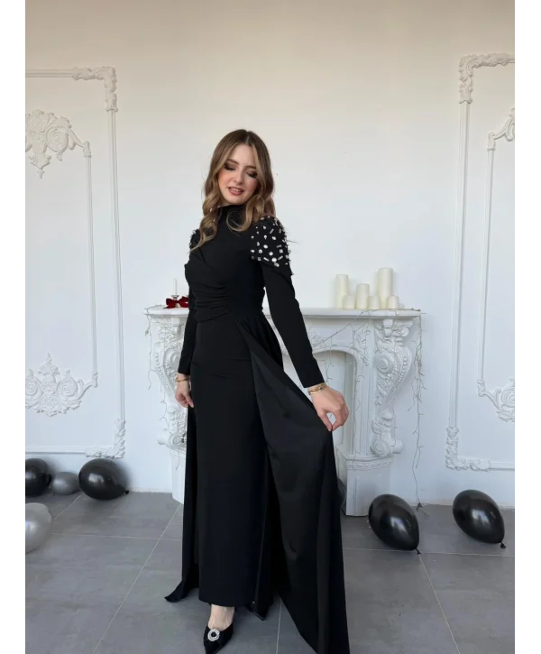 Omuzları Taş İşlemeli Pelerin Detaylı Krep Abiye Siyah Elbise