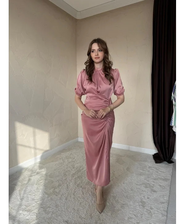 Önü Büzgülü Saten Gül Kurusu Elbise