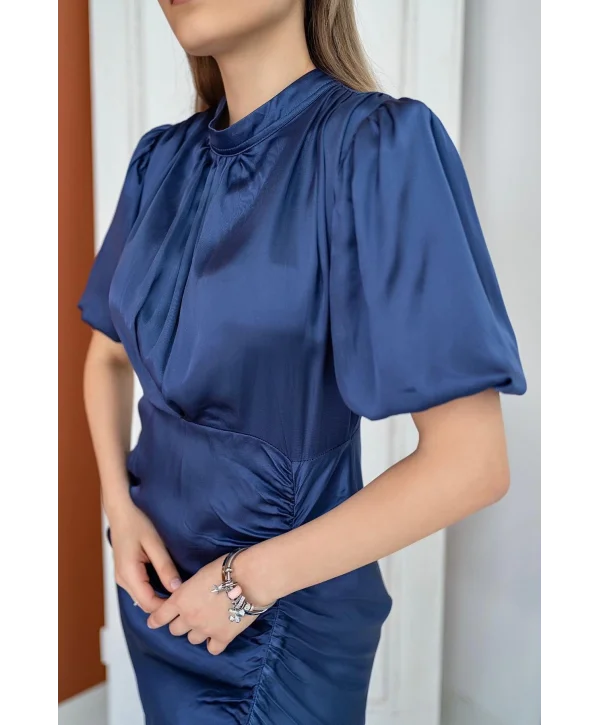 Önü Büzgülü Saten İndigo Elbise