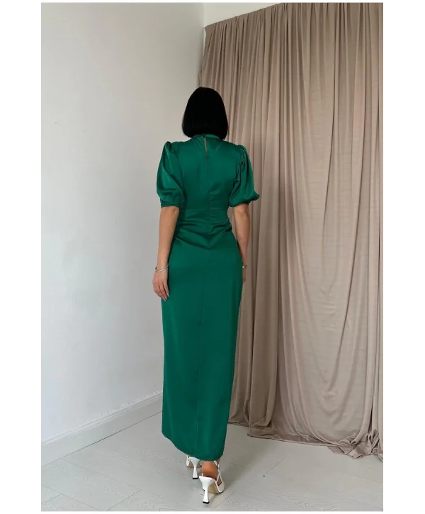 Önü Büzgülü Zümrüt Saten Elbise