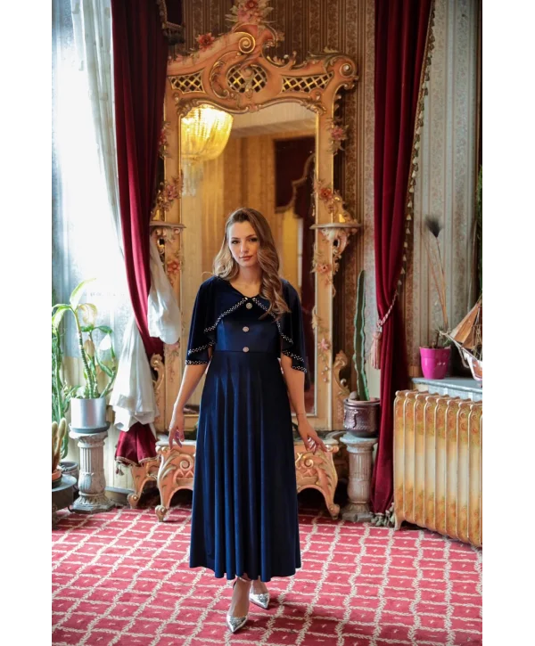 Pelerin Detaylı Taş Düğmeli Lacivert Kadife Elbise