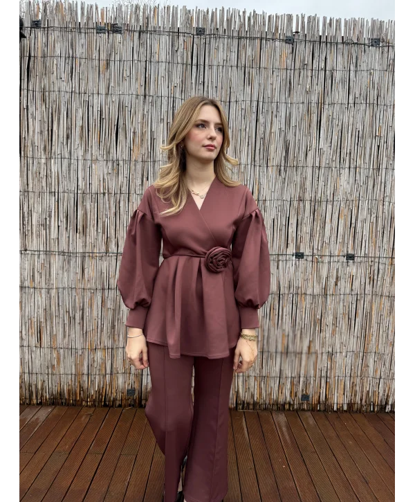 ROSA GÜL KEMER DETAYLI ACI KAHVE İKİLİ TAKIM